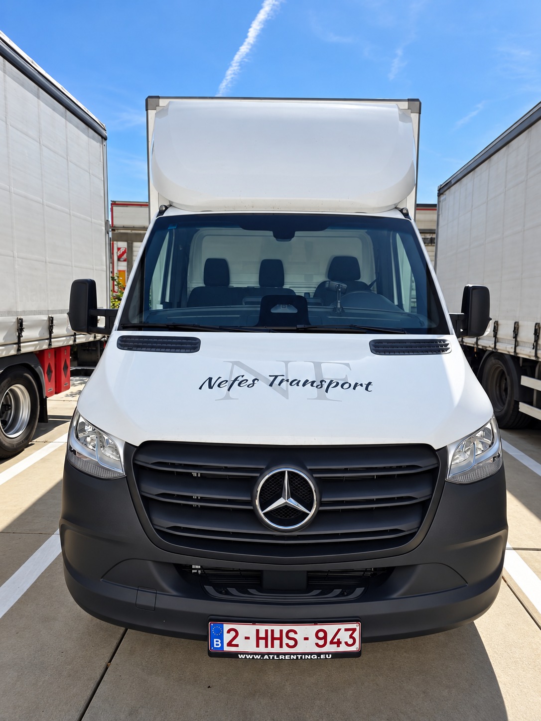 Sprinter Nefes Transport vu de face
